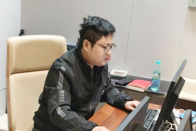 【“方天之星”风采】 于厚文：以代码为笔，书写电力市场的创新答卷